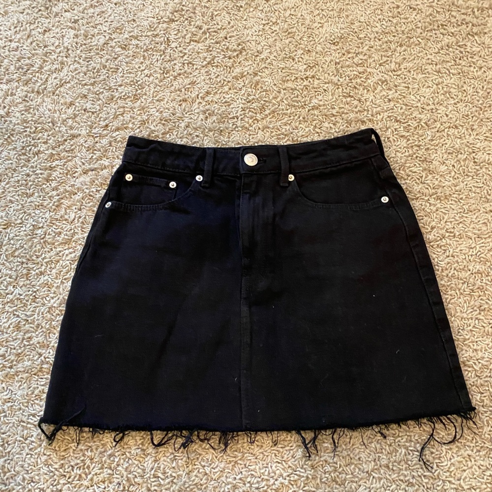 Zara Black denim skirt